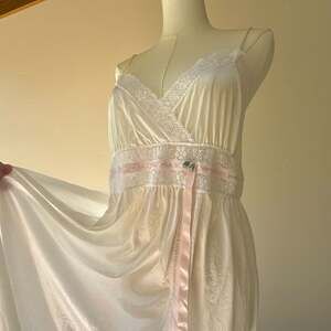 Vintage Gilead White Nylon Lace Pink Ribbon Nightgown